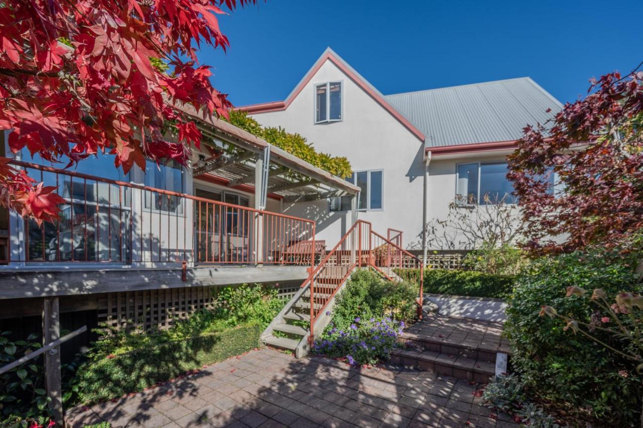 Rose On The Bay - Akaroa Holiday Home エクステリア 写真